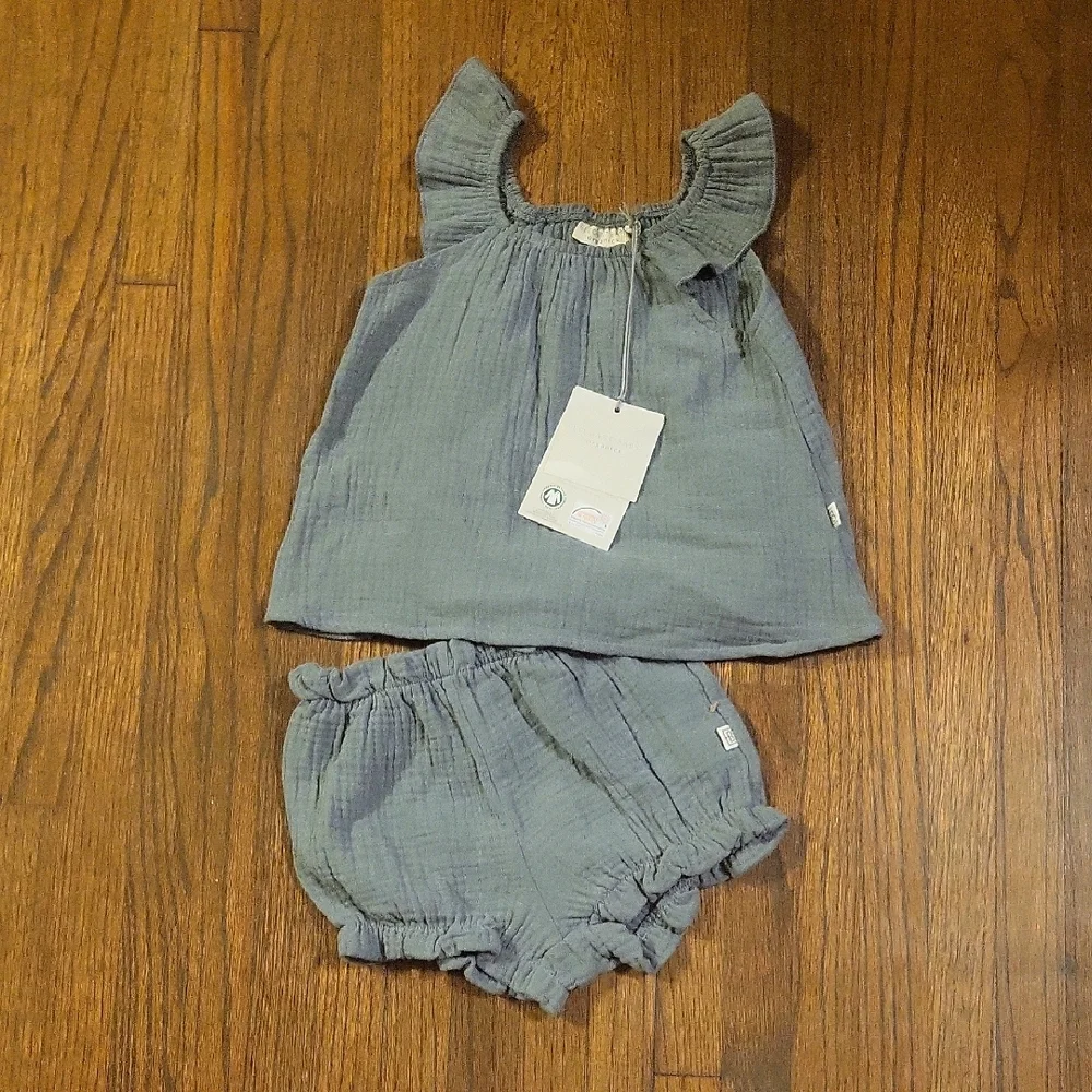 Elegant Baby Organics Ruffled Outfit with Elastic Waistband